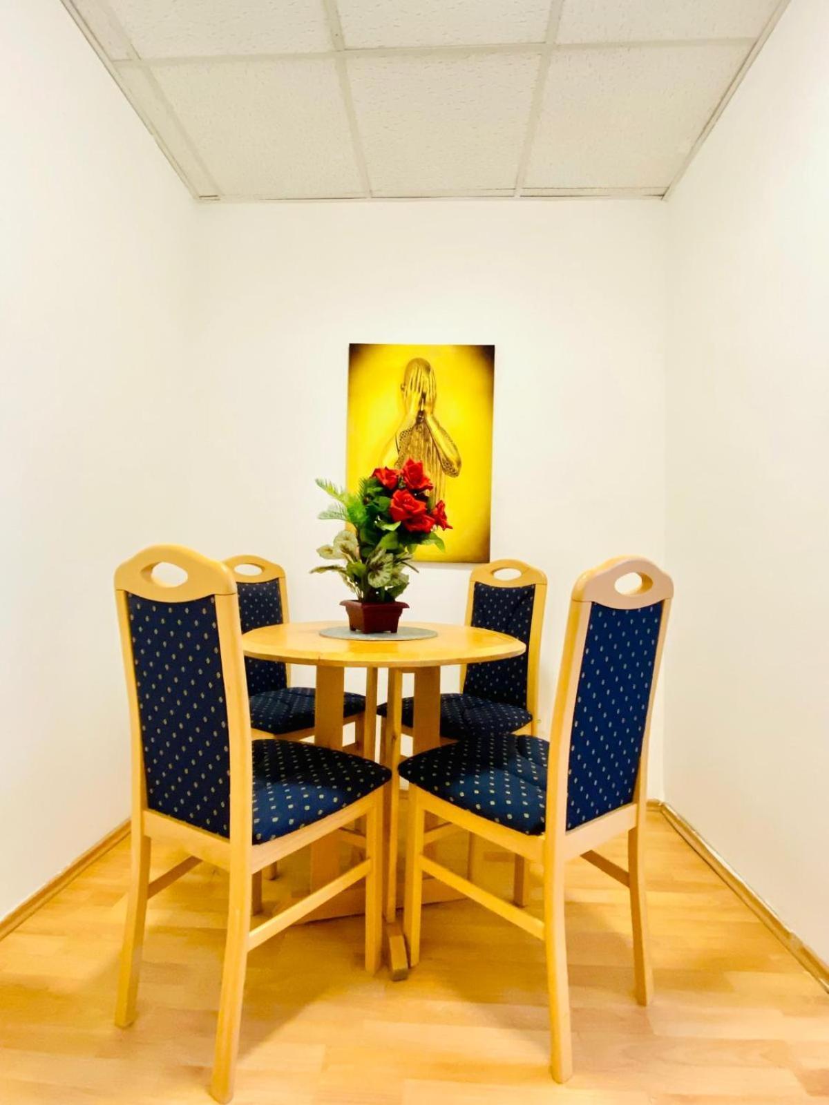 Bright 5Br Shared Apartment W Great Transport Link Wien Exteriör bild