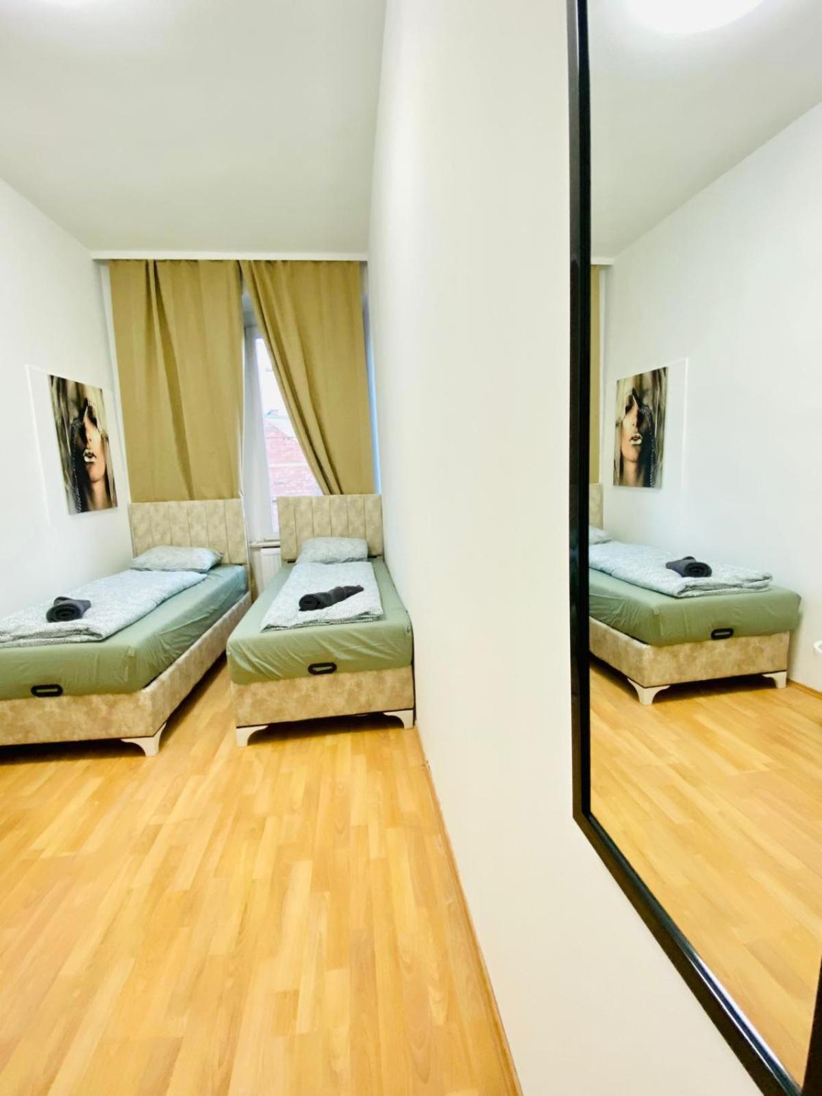 Bright 5Br Shared Apartment W Great Transport Link Wien Exteriör bild