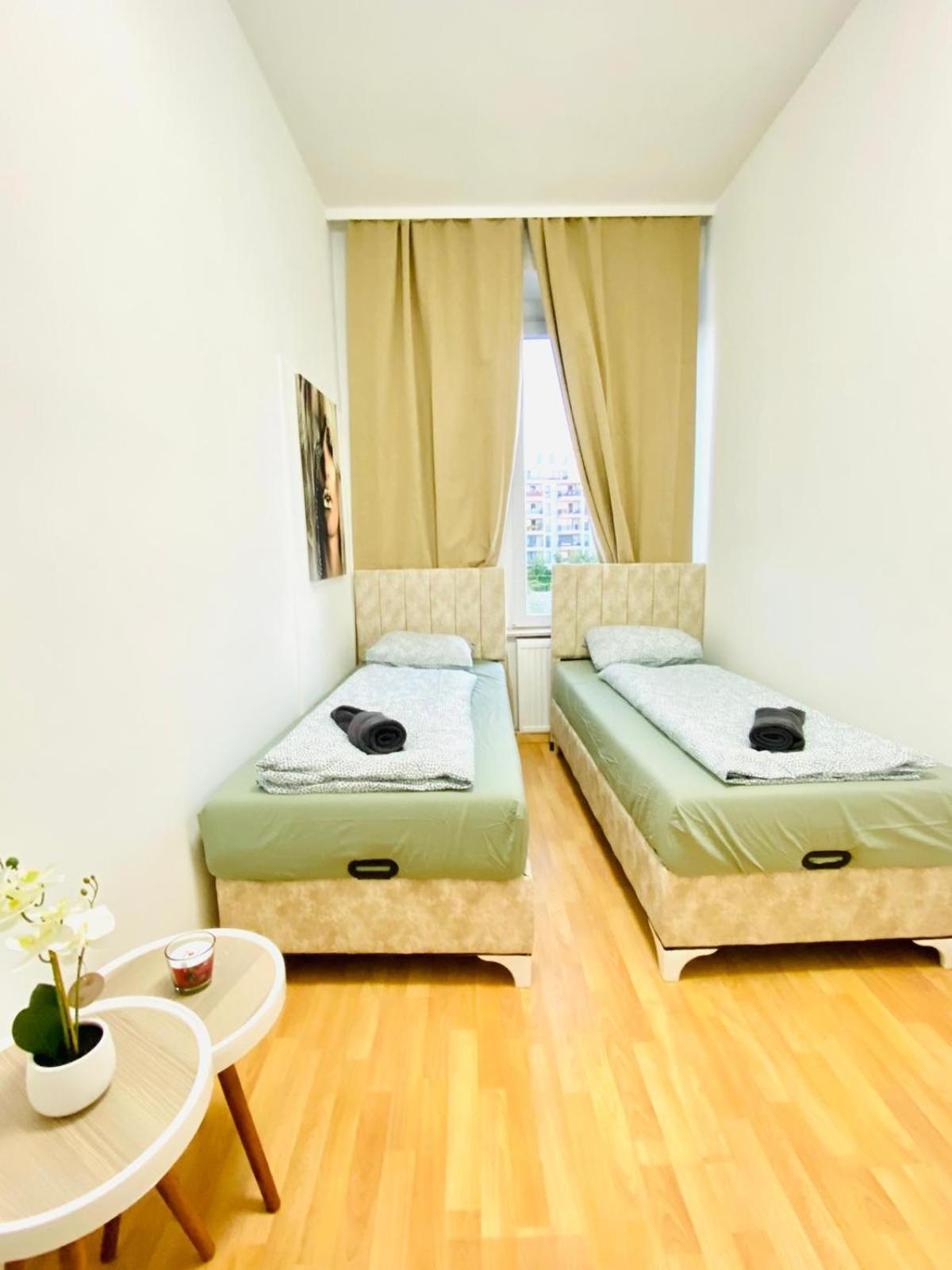 Bright 5Br Shared Apartment W Great Transport Link Wien Exteriör bild