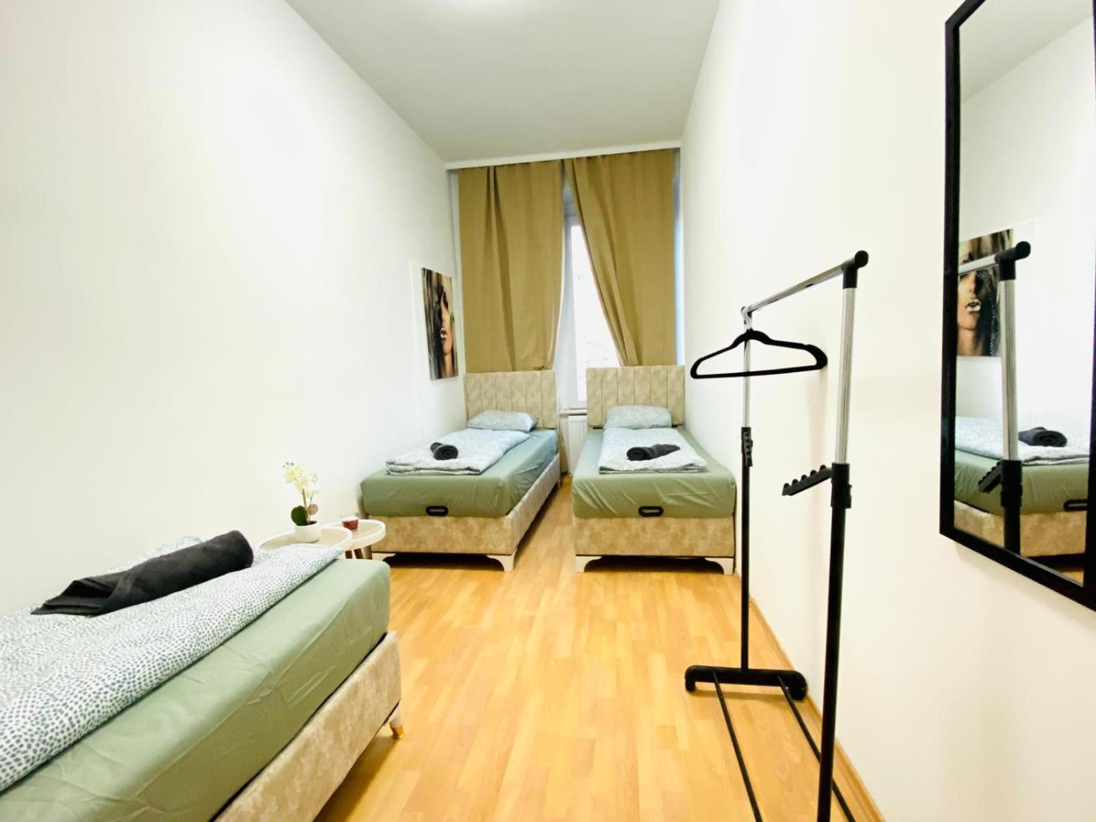 Bright 5Br Shared Apartment W Great Transport Link Wien Exteriör bild