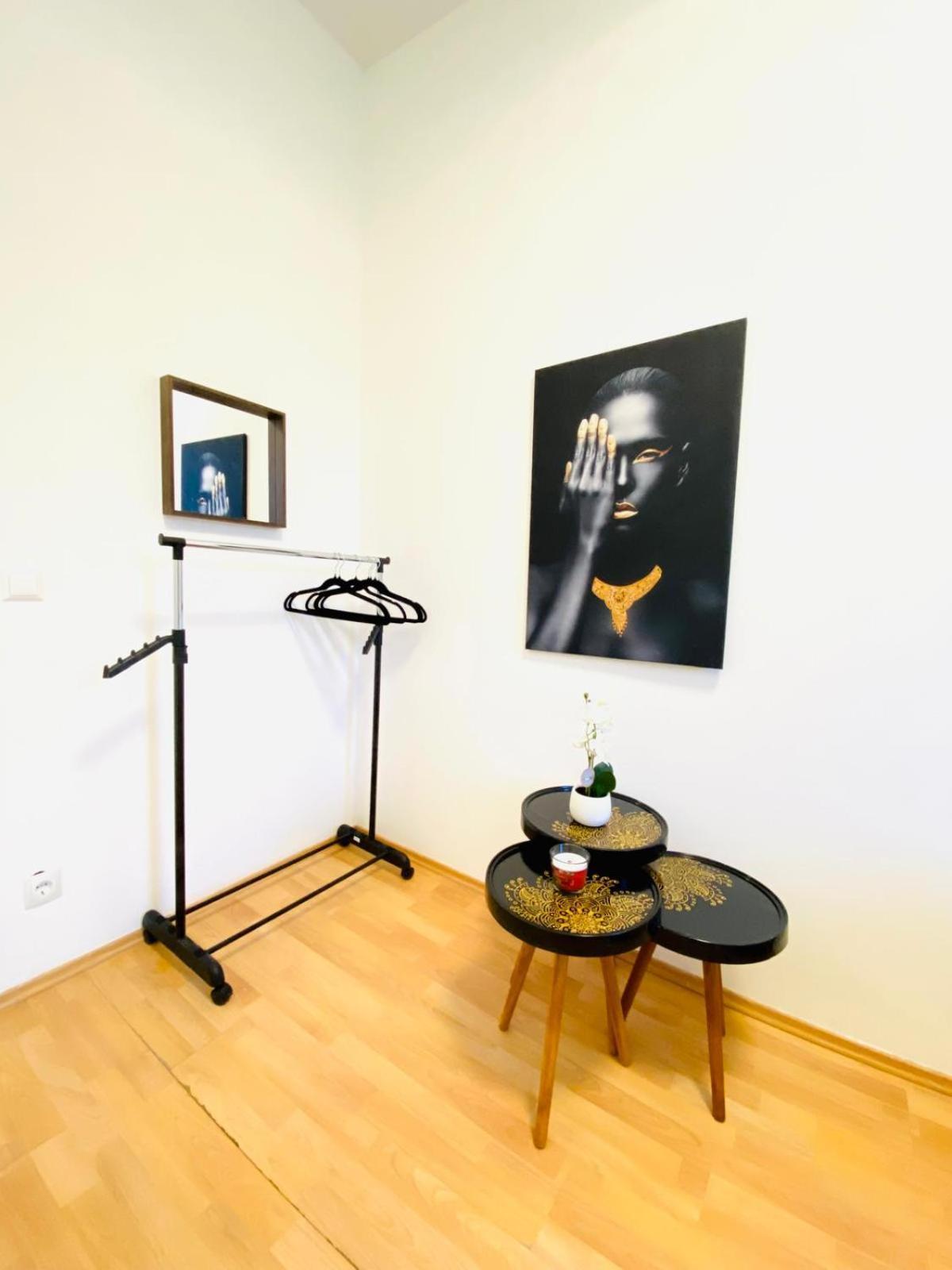 Bright 5Br Shared Apartment W Great Transport Link Wien Exteriör bild