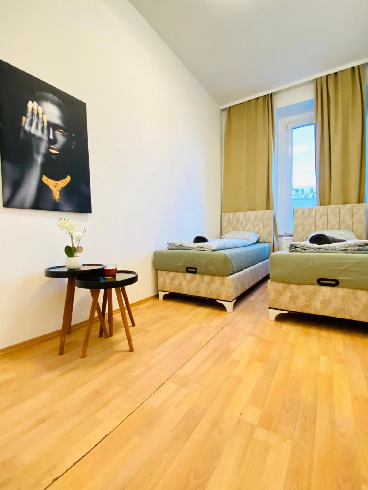 Bright 5Br Shared Apartment W Great Transport Link Wien Exteriör bild