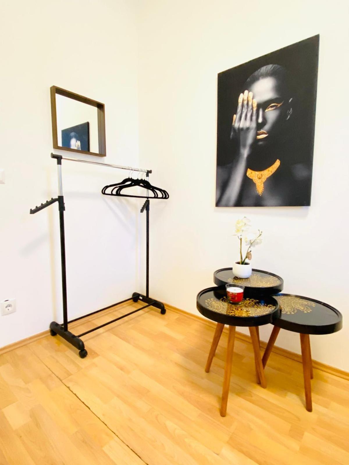 Bright 5Br Shared Apartment W Great Transport Link Wien Exteriör bild