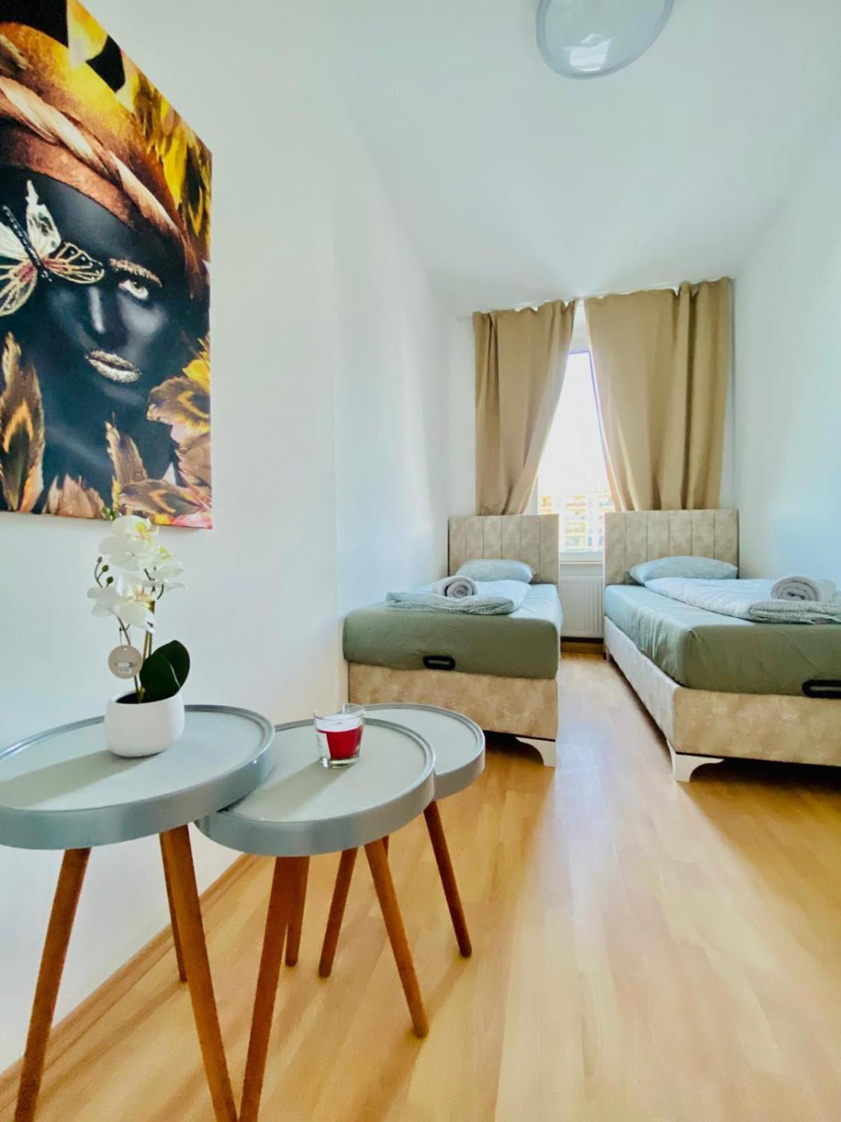 Bright 5Br Shared Apartment W Great Transport Link Wien Exteriör bild