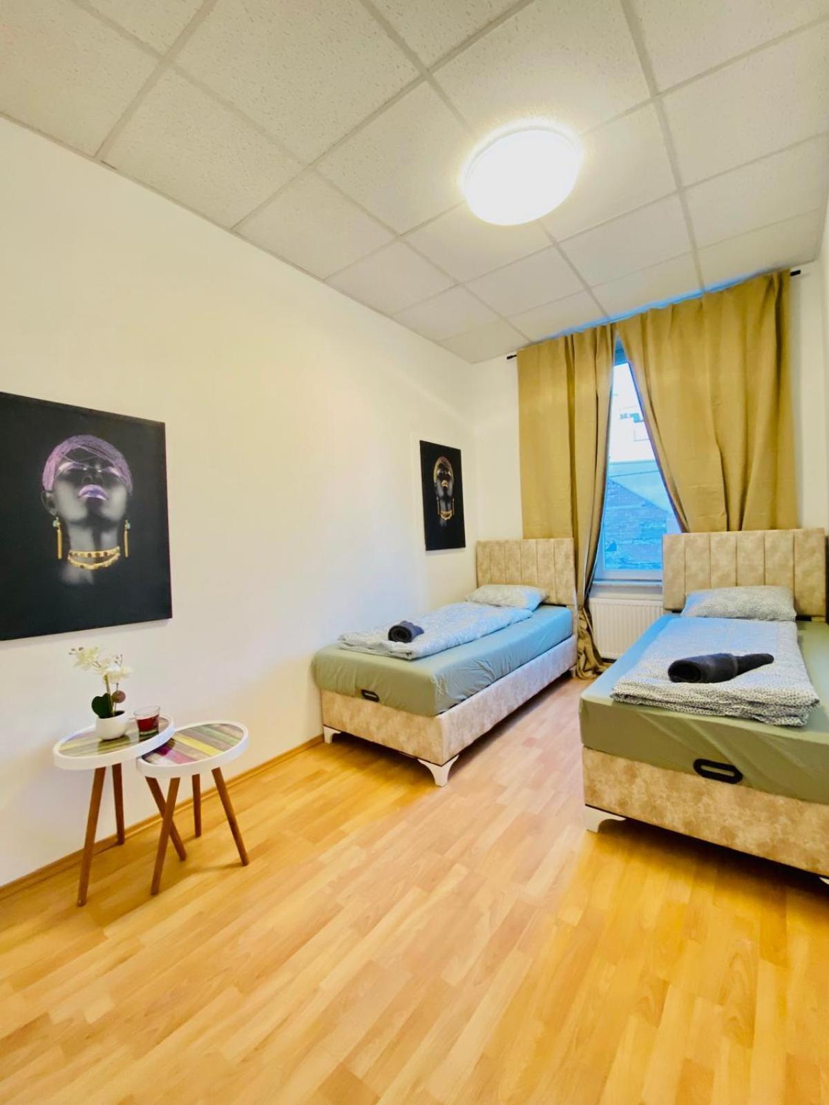 Bright 5Br Shared Apartment W Great Transport Link Wien Exteriör bild