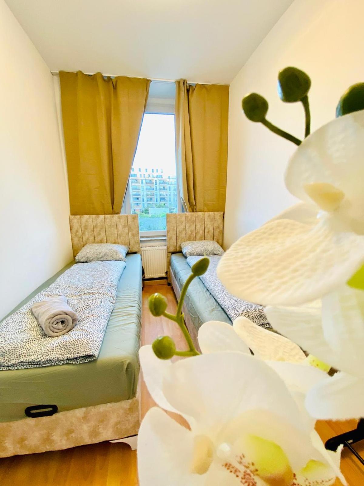 Bright 5Br Shared Apartment W Great Transport Link Wien Exteriör bild